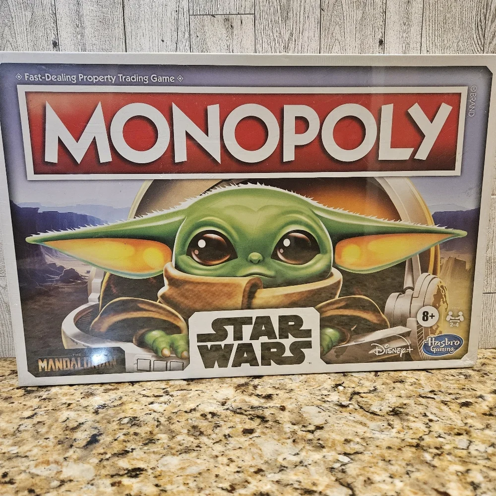 Star Wars The Mandalorian Monopoly Board Game SEALED Complete - Picture 1 of 16